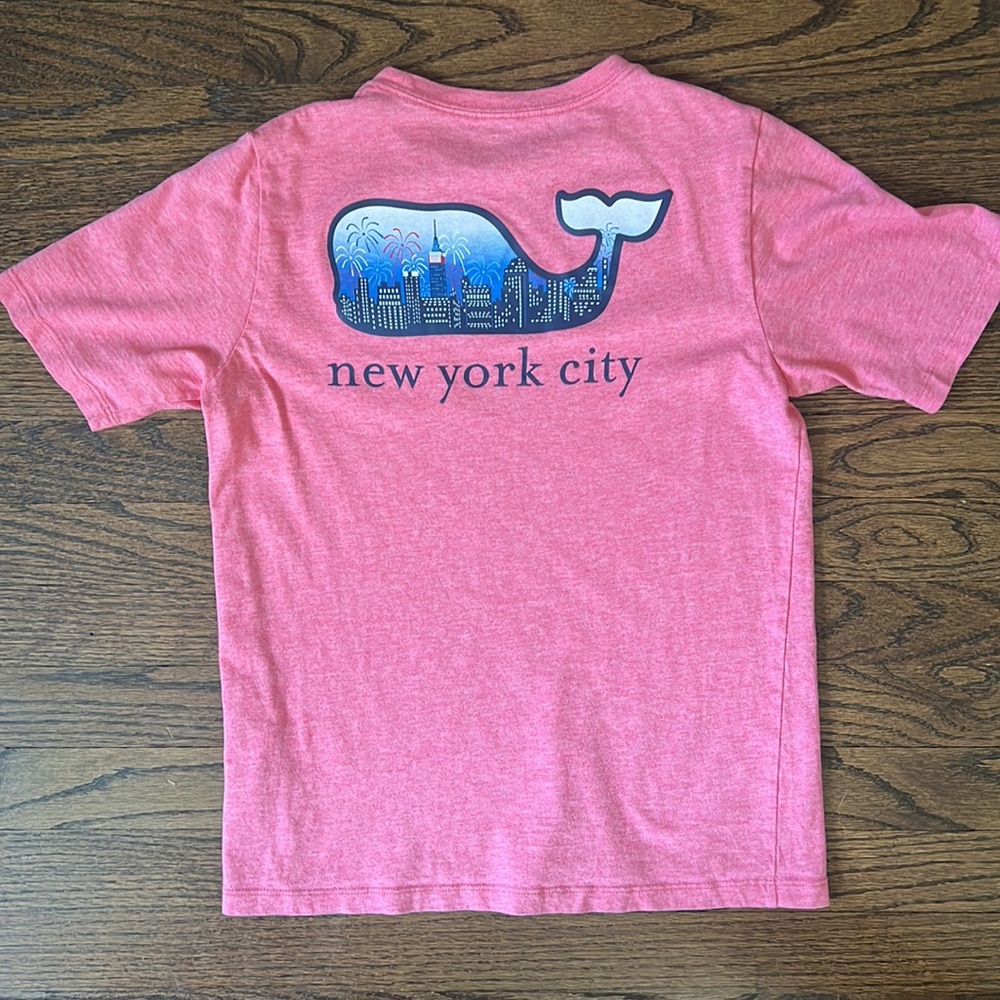 Rare Vineyard Vines New York tshirt - Picture 3 of 5